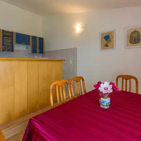 Slavica Apartment Dramalj
