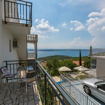 Slavica Apartment Dramalj