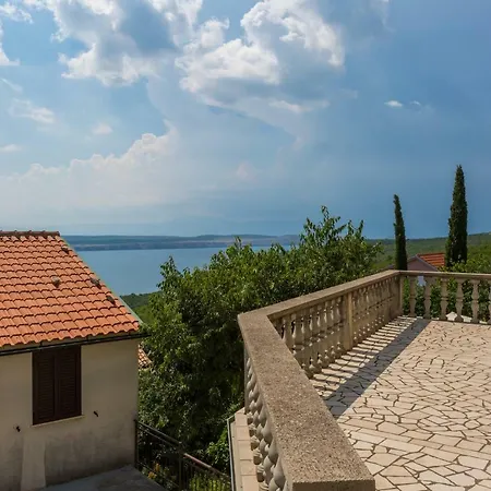 Slavica Lägenhet Dramalj