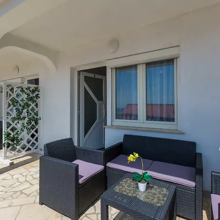 Apartment Slavica *
