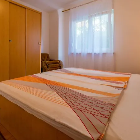 Slavica Apartment *